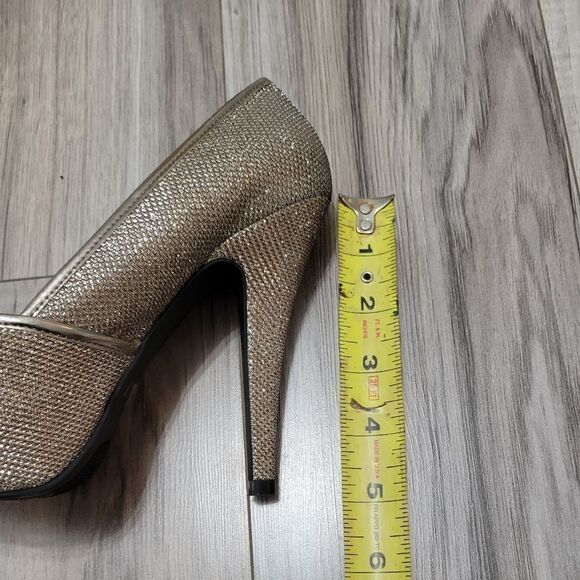 Guess shimmery peep toe heels - Picture 11 of 12